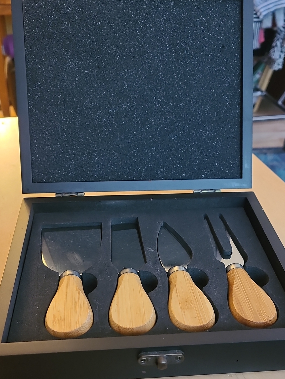4-Piece Bamboo Handle Cheese Knife Set in Natural Wood